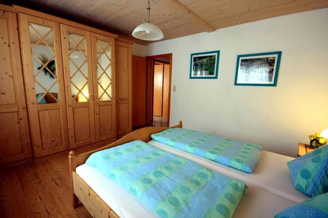 Pensjonat Ferienhaus Corinna Kirchdorf im Wald
